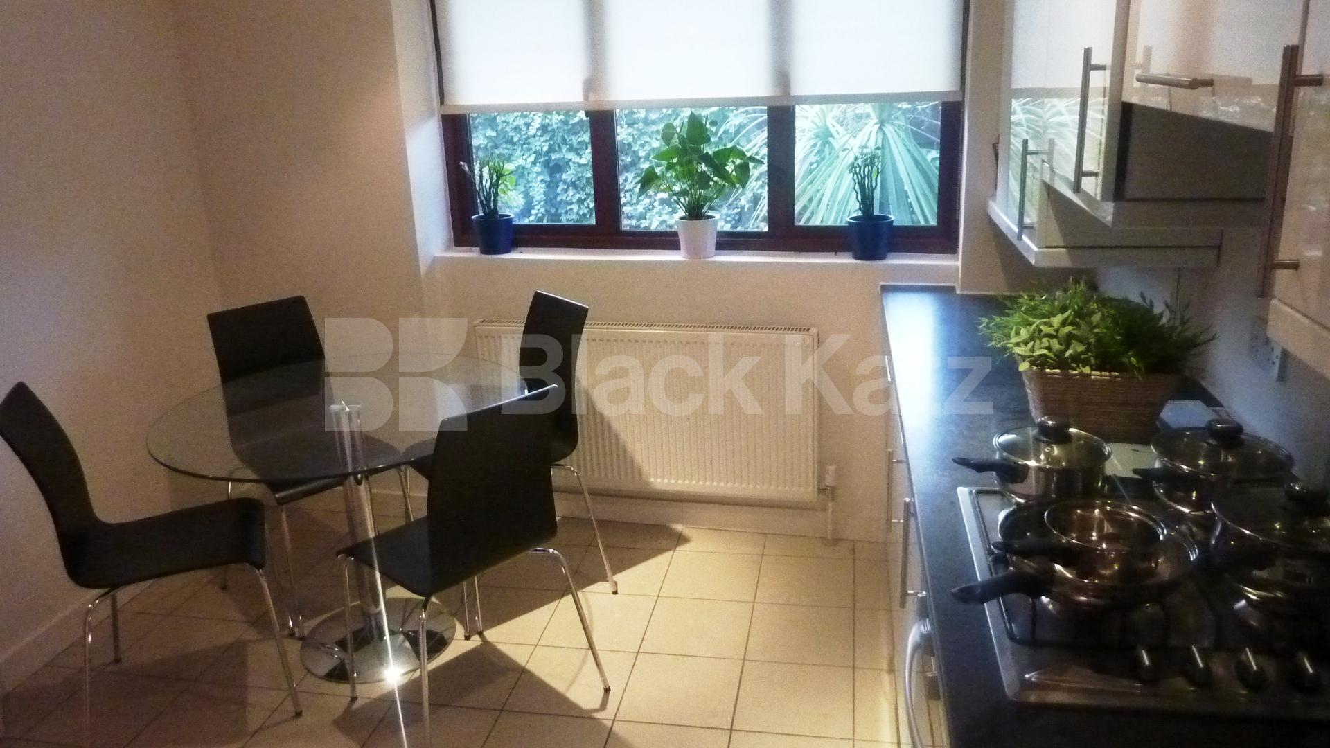 			New Instruction, 3 Bedroom, 1 bath, 1 reception Flat			 Barnsbury Grove, Islington